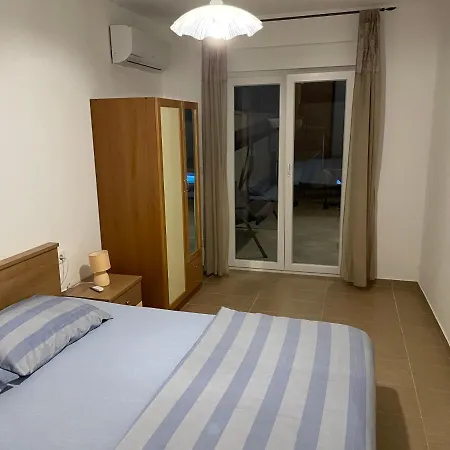 Mira ***** Villa *