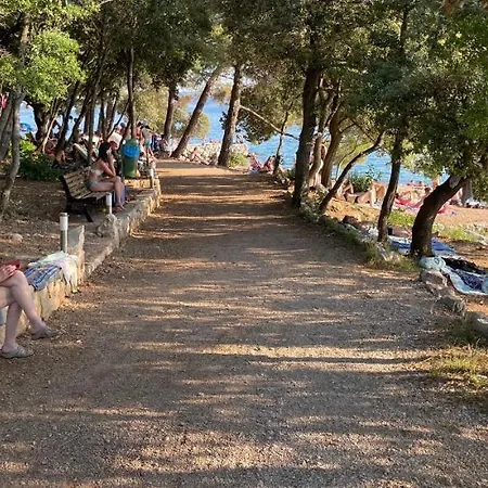 Villa Mira ***** *